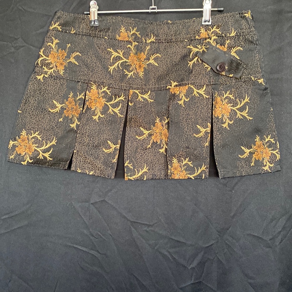 Y2K pleated Asian brocade themed mini skirt by Blue Plate